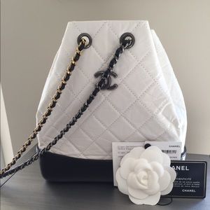 chanel gabrielle black and white